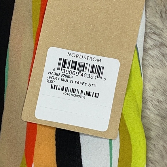 Halogen | Sleeveless, Striped Top, NWT - Picture 6 of 7